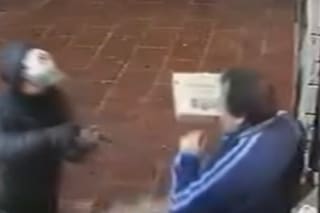Balearon a un repartidor de pizzas durante un violento robo en Lanús