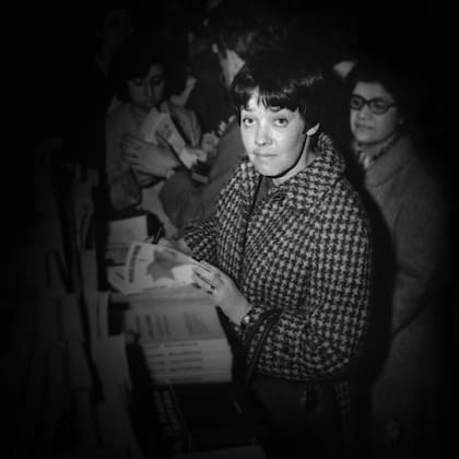 Un retrato de María Elena en su juventud