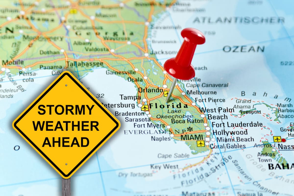 Un segundo frente frío avanzará sobre Florida durante la tarde de este lunes, lo que incrementará notablemente la probabilidad de precipitaciones y tormentas dispersas en el sur del estado,