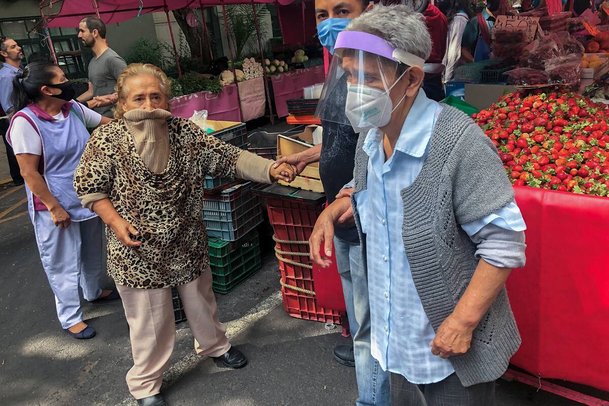 Un sismo de 7.4 sacudió este martes el centro y sur de México