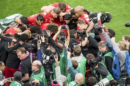 Todas las cámaras para una charla de los jugadores de Bélgica