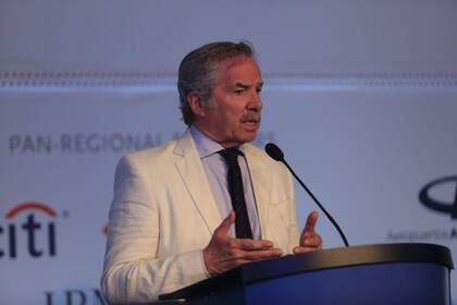 Un Solá pragmático mostró voluntad de intensificar el perfil comercial de la Cancillería