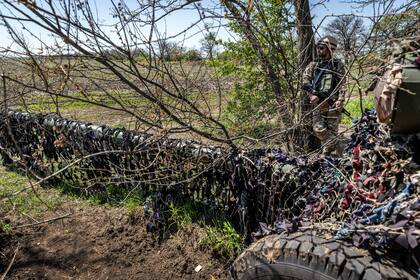 Un soldado ucraniano en Kherson (David Guttenfelder/The New York Times)