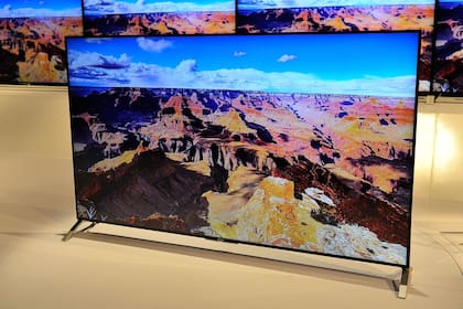 Un Sony X900C, de 4,9 mm de grosor. Usa Android TV para ampliar las funciones básicas del televisor