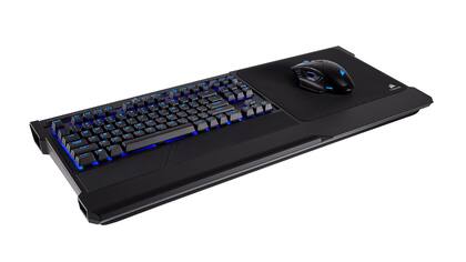 Un teclado inalámbrico Corsair K63