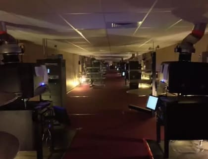 Un tiktoker sorprendió a sus seguidores al mostrar cómo es la sala de proyectores de un cine