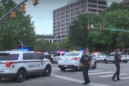 Un tirador abrió fuego en una clínica de Tulsa, Oklahoma; la policía confirmo que entre los fallecidos se encuentra el atacante.