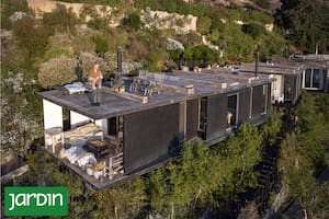 Un trabajo de restauración y recreación del paisaje local en la costa del océano Pacífico en Chile