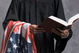 Juez nombrado por Trump rechaza la detención obligatoria: qué migrantes pueden volver a pedir fianza