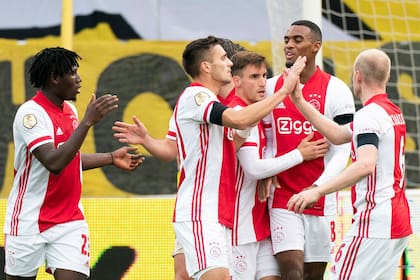 Un triunfo para el Libro Guiness de Ajax, que se impuso como visitante por 13-0 sobre VVV Venlo, por la Eredivisie