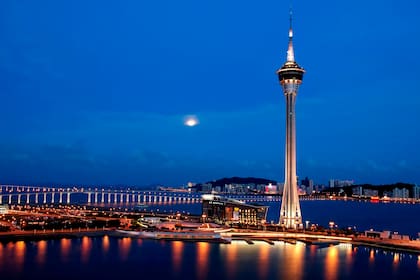 Un turista murió cuando saltaba de la Torre de Macao