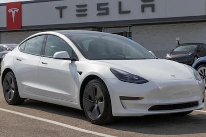 Un variado grupo de autos eléctricos compiten con los modelos de Tesla