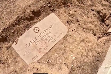 Un vecino del condado de Los Ángeles encontró una lápida en su patio y confirmó la leyenda del cementerio desaparecido