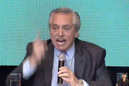 Un vehemente dedo acusador que nunca apunta a las atrocidades que comete el propio gobierno de Alberto Fernández