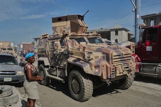 Pandillas en Haití cometen mayor ofensiva contra nueva fuerza internacional; buscan a 4 soldados