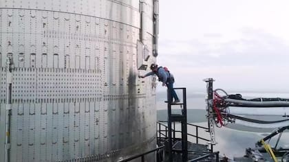 Un video de SpaceX permite tener una referencia del tamaño del gigantesco cohete Super Heavy y la nave Starship
