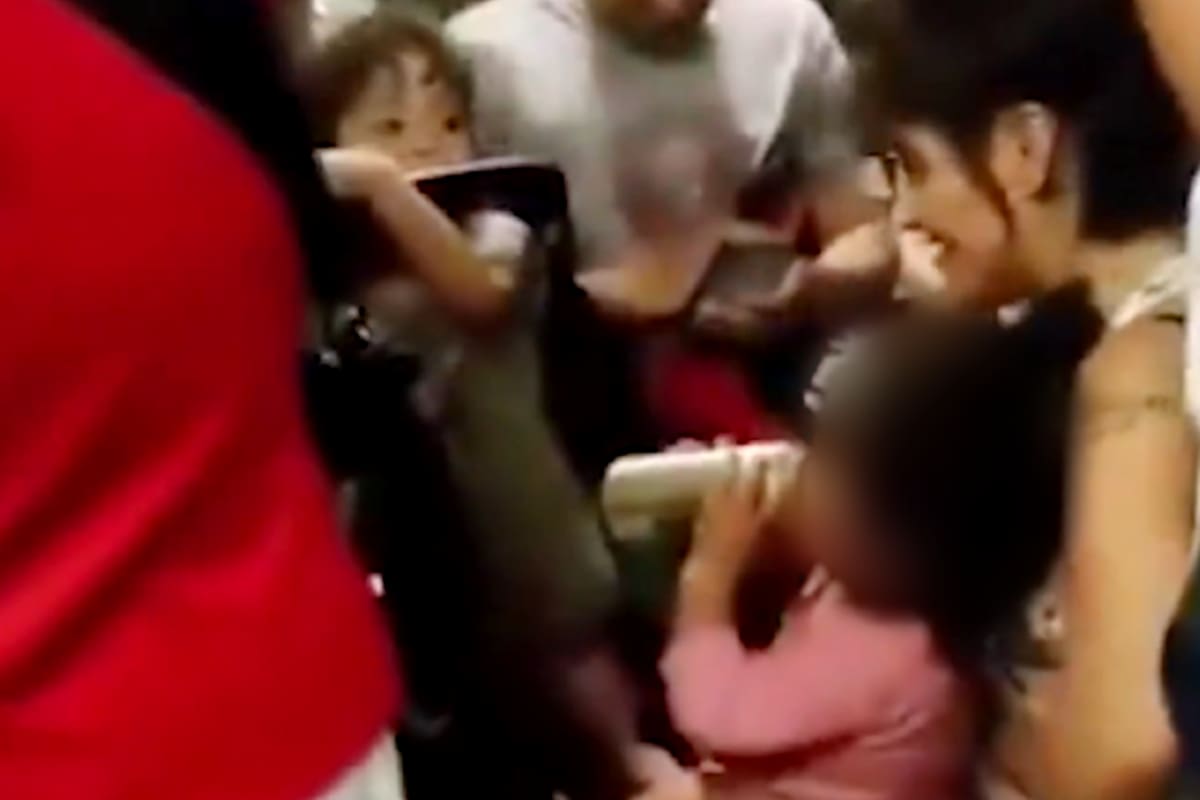 Un video en redes sociales generó controversia al mostrar a una mujer que aparentemente le da cerveza a una menor en una formación del ferrocarril General San Martín