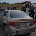 Cuatro personas murieron en un violento choque frontal entre dos autos en la ruta 65