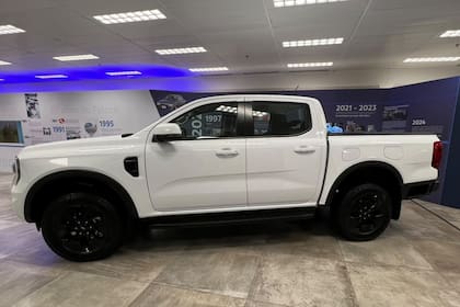 Un vistazo al prototipo de la Ranger PHEV (híbrida enchufable)