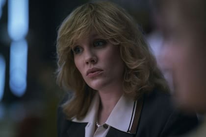 Emerald Fennell como Camilla en The Crown