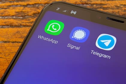 Una actualización en los términos y condiciones de uso de WhatsApp provocó una descarga masiva de apps de mensajería como Telegram y Signal