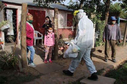 Una adolescente de 14 años falleció por el coronavirus en Chaco, donde la situación sanitaria se complica; la informalidad económica hace difícil el cumplimiento de la cuarentena y el aislamiento