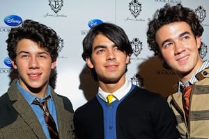 Una agenda ocupada. Los Jonas Brothers dijeron presente en un evento de Disney.