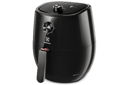 Una Airfryer Efficient EAF10, de Electrolux