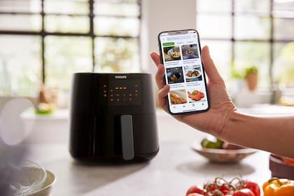Una Airfryer XL Conectada HD9280/90 de Philips