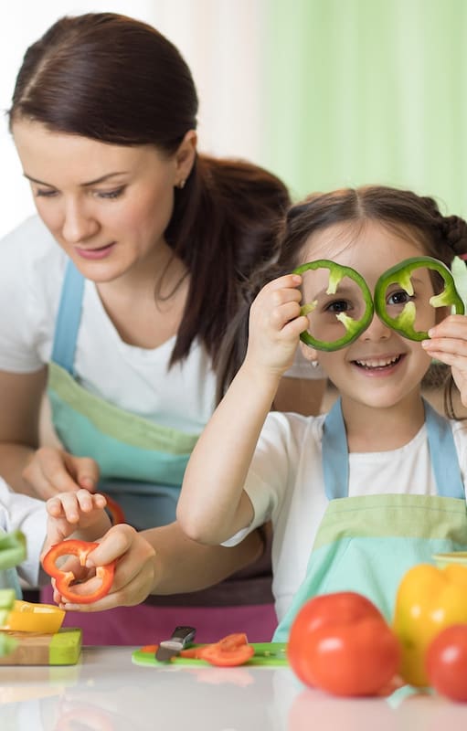 Una alimentación consciente es clave para el buen desarrollo de los niños que pasan muchas horas fuera del hogar