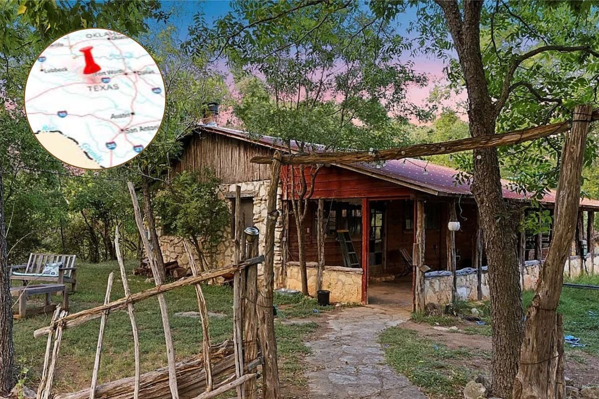 Una antigua casa de piedra lista para restaurar también es parte del campo. (kW Realty)