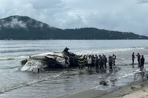 Una avioneta se despistó en Ubatuba, Brasil.