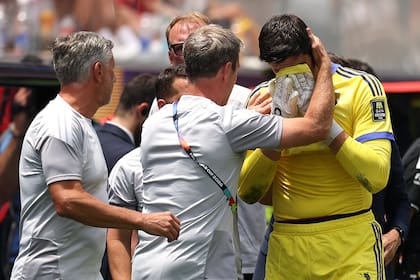 Una baja sensible en Bélgica: Thibaut Courtois se lesionó y fue reemplazado por Senne Lammens