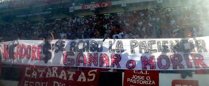 Una bandera que sintetiza el humor de la gente