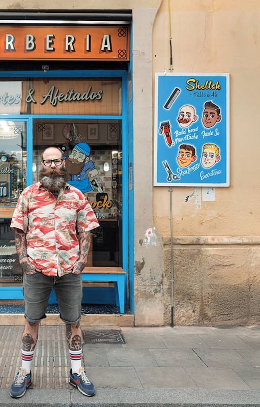 Una barbería en el barrio de Gràcia.