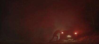 Una bestia acechará a los protagonistas durante su noche bajo la tormenta de nieve