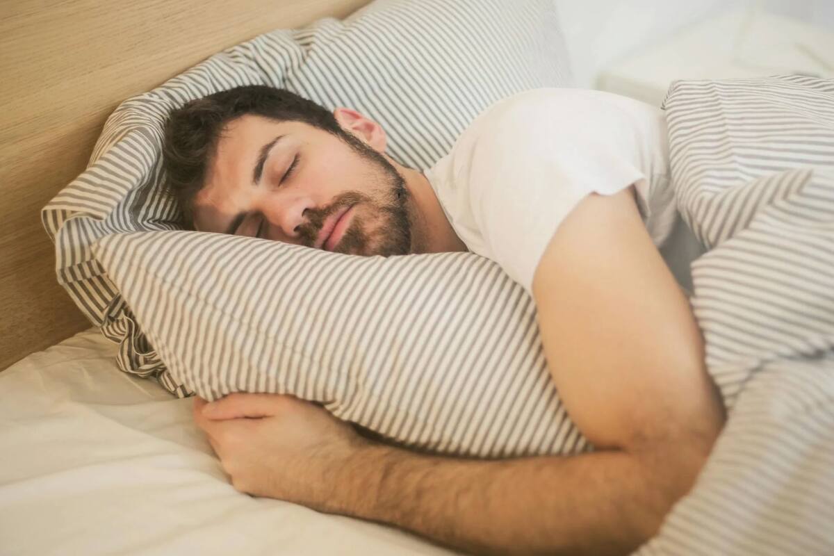 Una buena siesta de hasta 30 minutos, puede traer muchos beneficios a la salud
