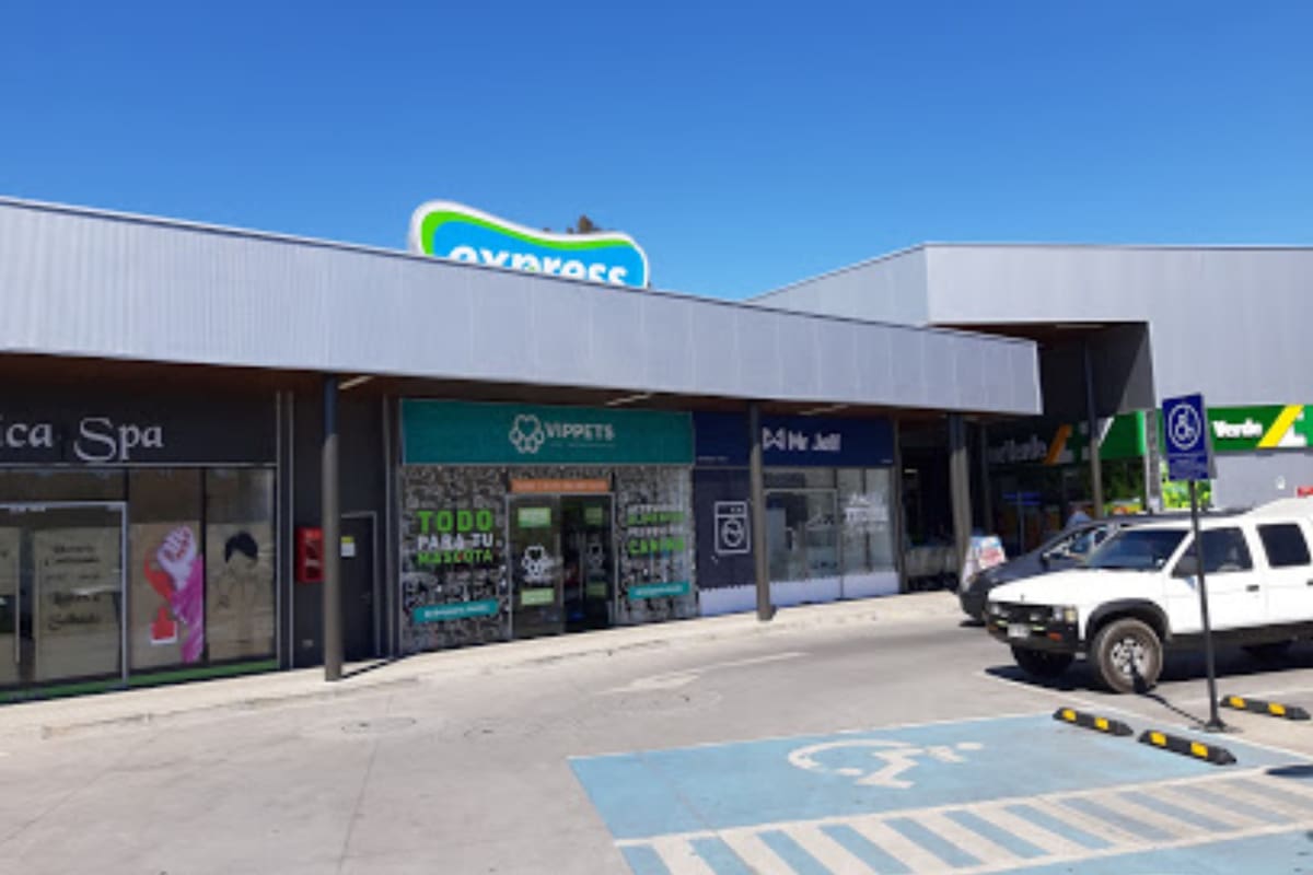 Una cajera murió en su puesto de trabajo