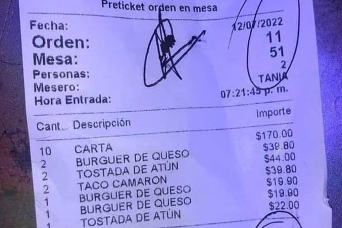 Una camarera denunció por sus redes sociales una reprochable actitud de un cliente