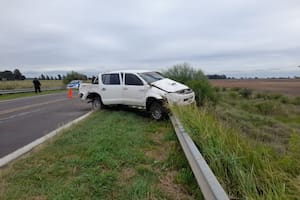 Una camioneta se despistó en el norte de Santa Fe cuando circulaba hacia el sur con casi media tonelada de marihuana