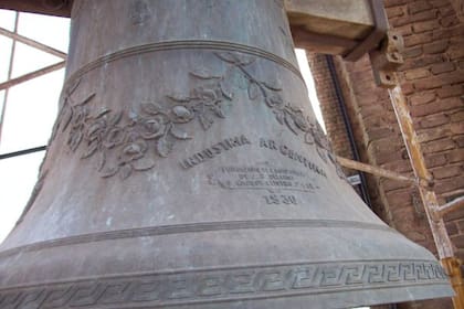 Una campana Bellini del año 1930.