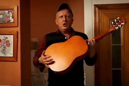 Una captura del video que se usó en YouTube para reemplazar a los de varios artistas internacionales