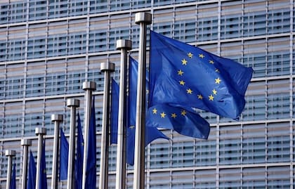 Una carta firmada por 22 países del bloque europeo pidió que se realice la reunión virtual con el objetivo de defender la imposición de una política migratorio más restrictiva