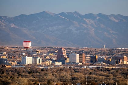 Una ciudad de Nuevo México encabeza la lista de las preferidas en EE.UU. para quienes quieren vivir bien y reducir costos