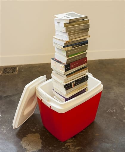 Una “conservadora” con libros de inspiración marxista