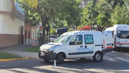 Una cuadrilla de Edesur estuvo en la zona monitoreando los cortes