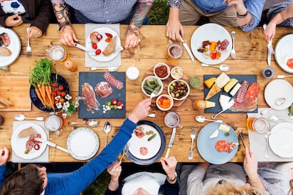 Una cultura como la argentina, que siempre encuentra un motivo para juntarse a comer, necesita un producto con gran capacidad de lavado.