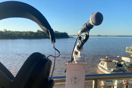 Una de las atracciones de la Feria de Arte de Paraná: la posibilidad de "conversar con el río" en la instalación multimedia de Guido Bertos