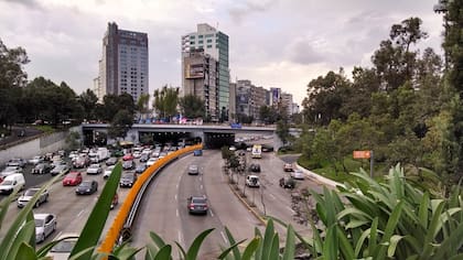 Una de las autopistas de la ciudad de México