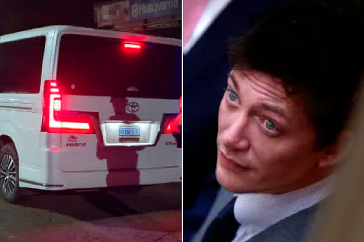 Una de las camionetas detenidas por el control policial en Misiones y el asesor Santiago Caputo